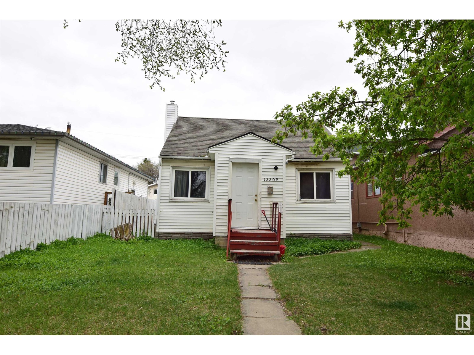 Property at 12209 92 ST NW image