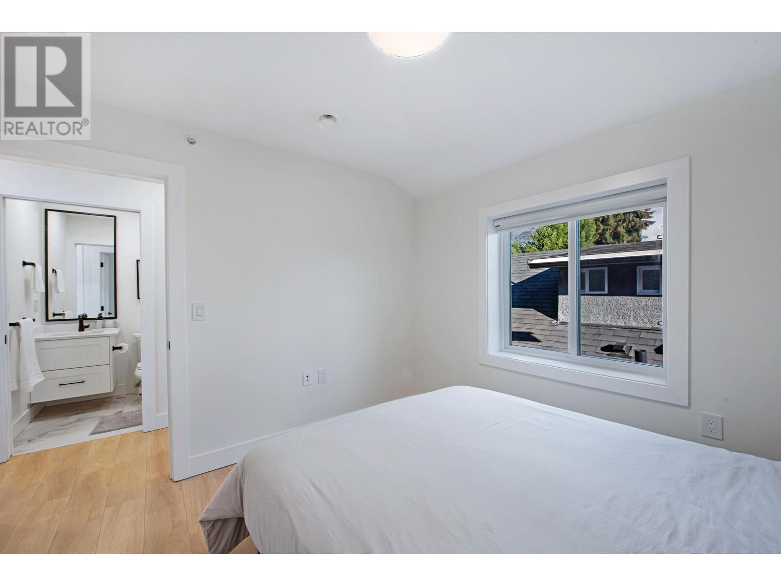 2668 E 8th Avenue, Vancouver, British Columbia  V5M 1W5 - Photo 20 - R2975636