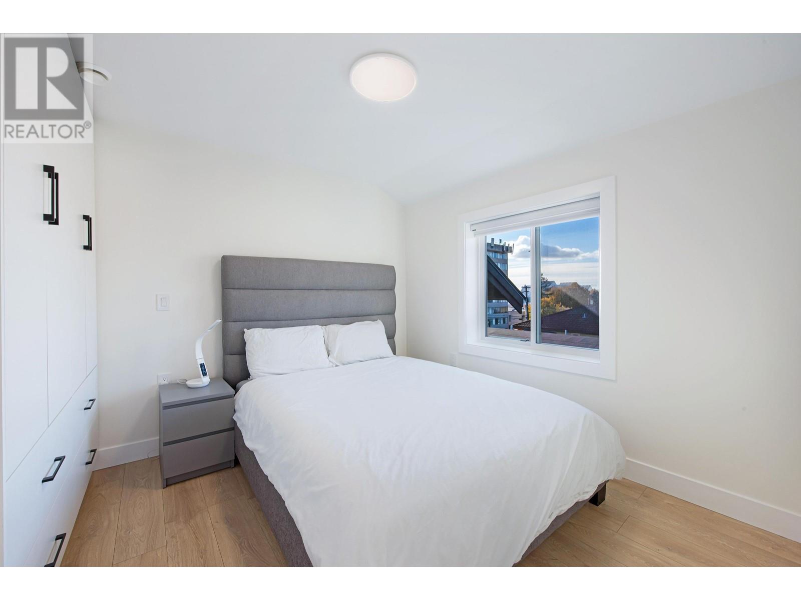 2668 E 8th Avenue, Vancouver, British Columbia  V5M 1W5 - Photo 23 - R2975636