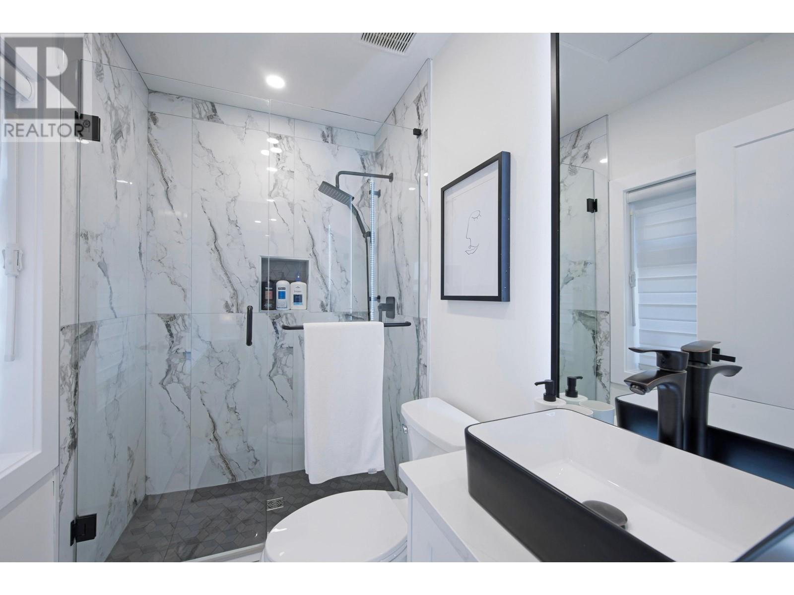 2668 E 8th Avenue, Vancouver, British Columbia  V5M 1W5 - Photo 26 - R2975636