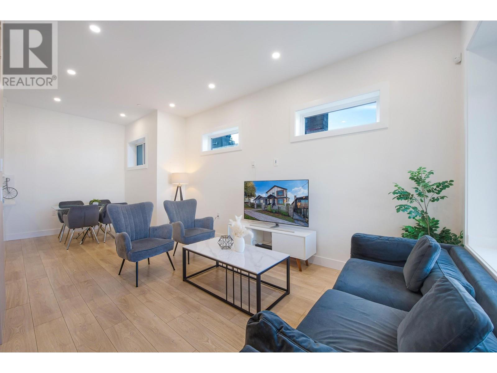 2668 E 8th Avenue, Vancouver, British Columbia  V5M 1W5 - Photo 5 - R2975636