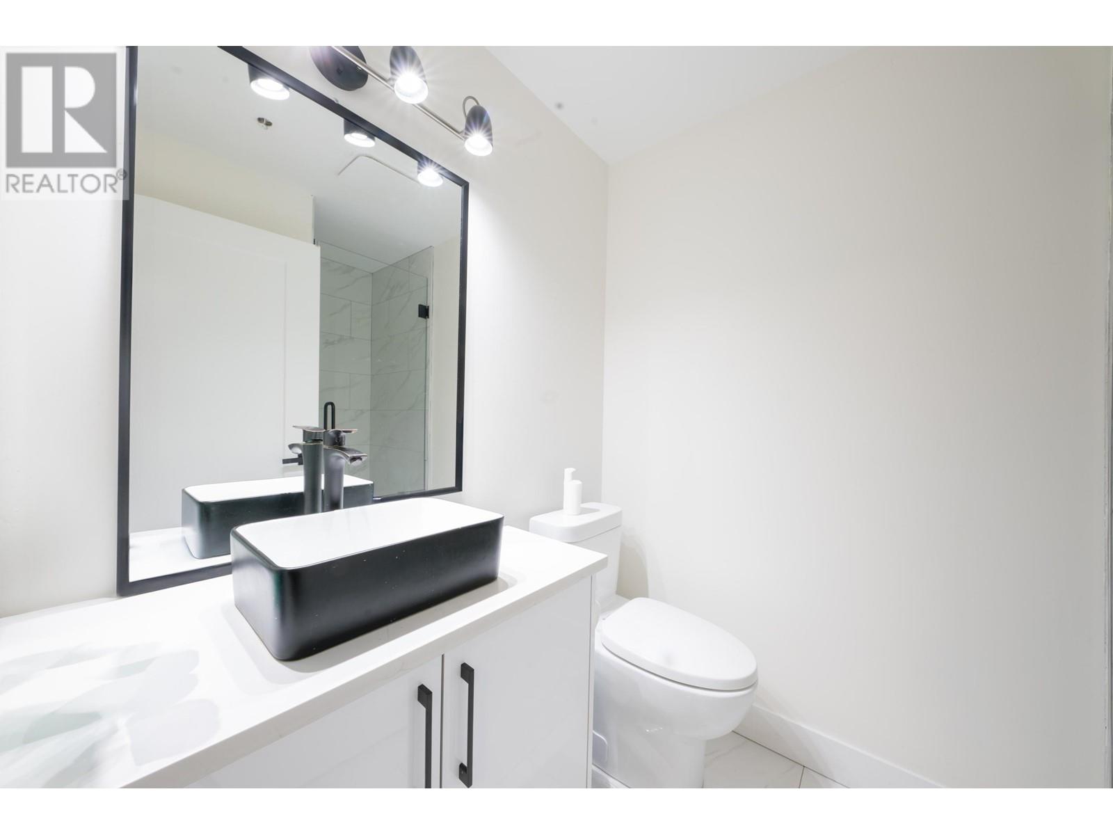 2668 E 8th Avenue, Vancouver, British Columbia  V5M 1W5 - Photo 31 - R2975636