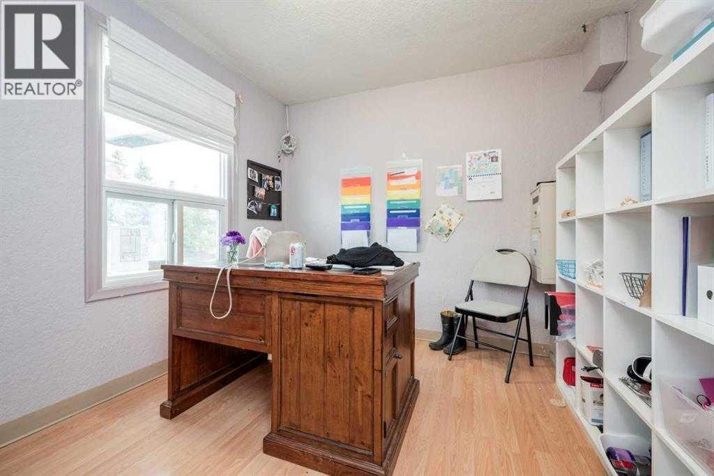 9667 Hillcrest Drive, Grande Prairie, Alberta  T8V 1A9 - Photo 7 - A2192340