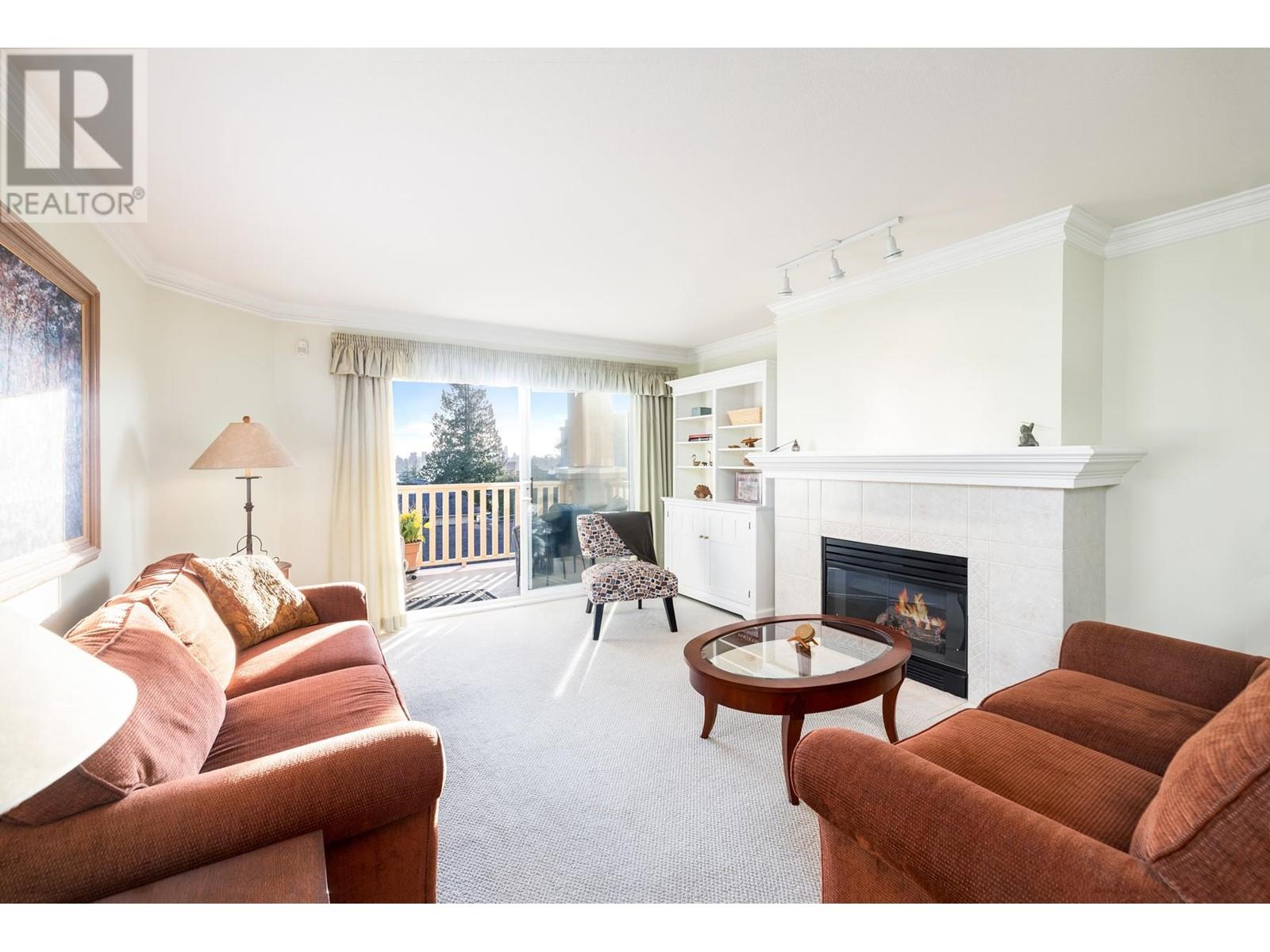 209 257 E Keith Road, North Vancouver, British Columbia  V7L 1V4 - Photo 2 - R2975489