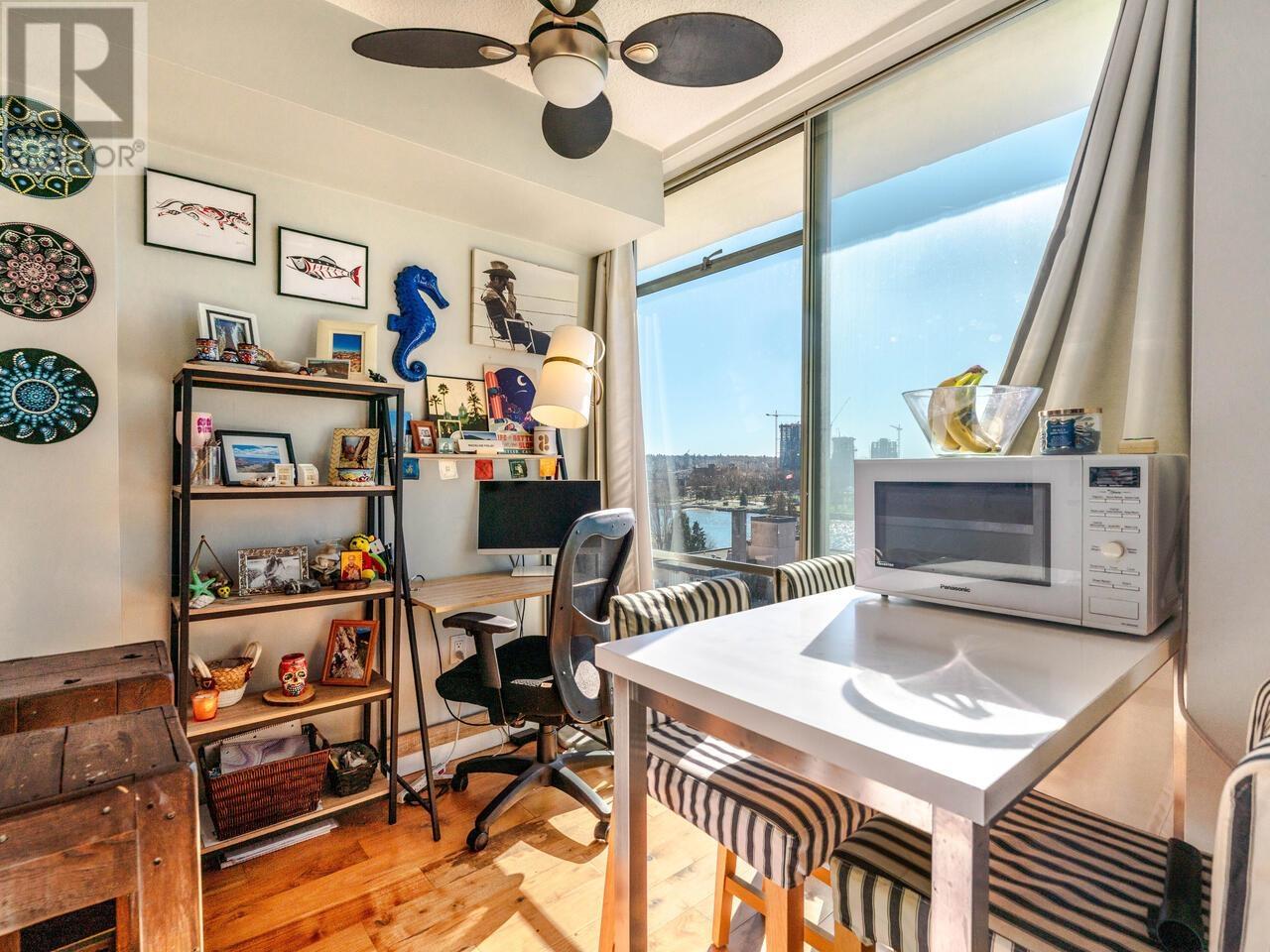 Listing Picture 14 of 21 : 1101 1534 HARWOOD STREET, Vancouver / 溫哥華 - 魯藝地產 Yvonne Lu Group - MLS Medallion Club Member