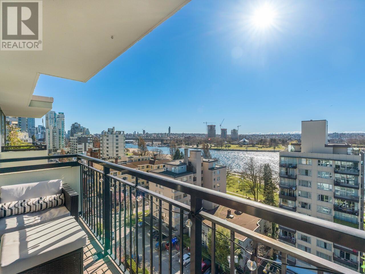 Listing Picture 21 of 21 : 1101 1534 HARWOOD STREET, Vancouver / 溫哥華 - 魯藝地產 Yvonne Lu Group - MLS Medallion Club Member