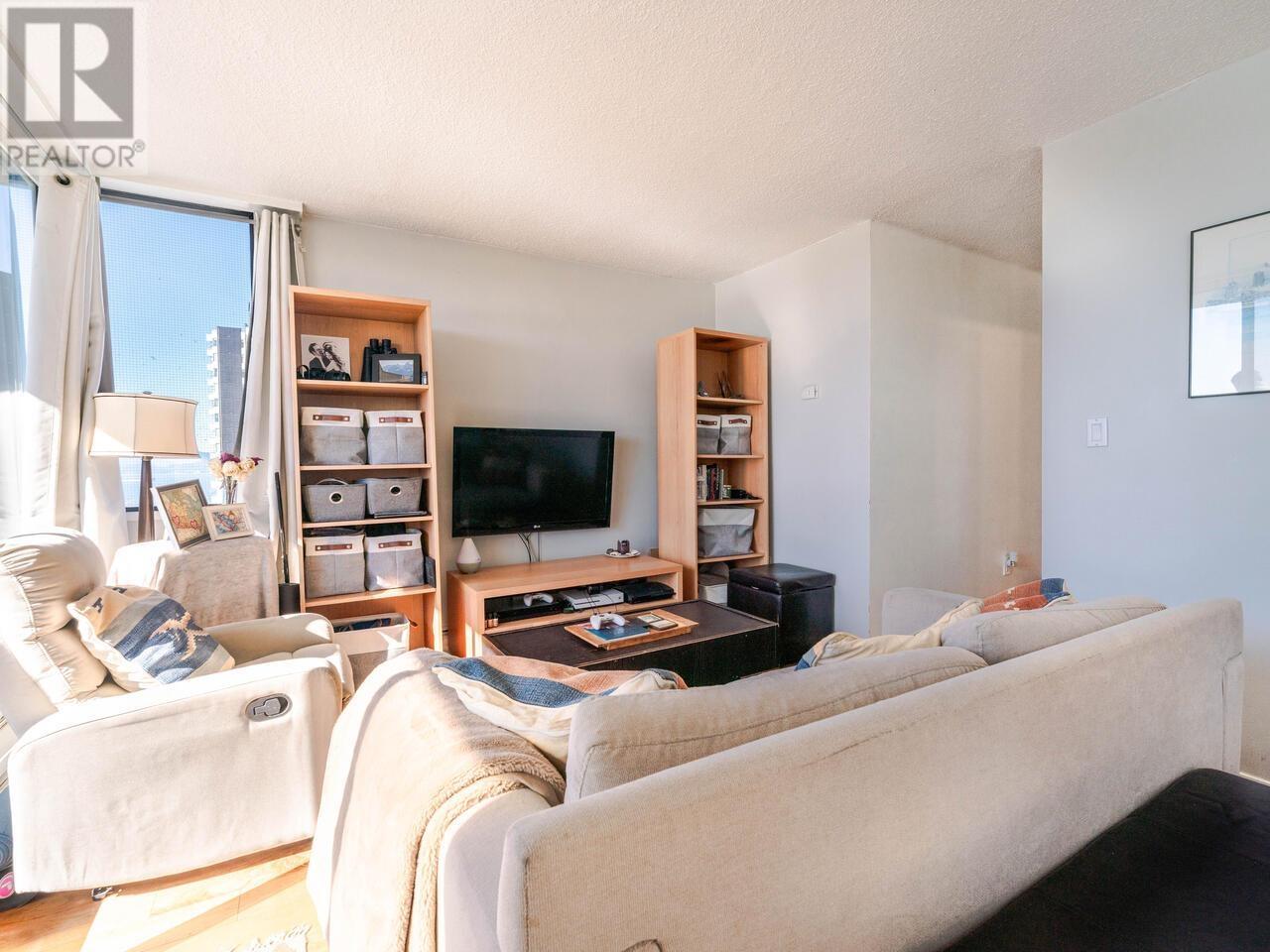 Listing Picture 5 of 21 : 1101 1534 HARWOOD STREET, Vancouver / 溫哥華 - 魯藝地產 Yvonne Lu Group - MLS Medallion Club Member