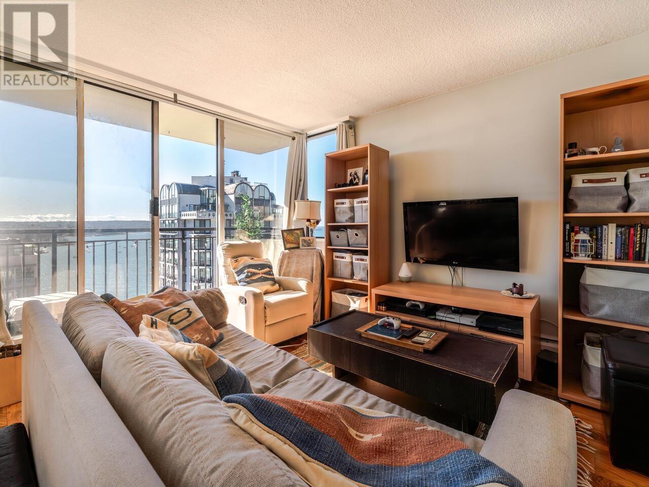 Listing Picture 6 of 21 : 1101 1534 HARWOOD STREET, Vancouver / 溫哥華 - 魯藝地產 Yvonne Lu Group - MLS Medallion Club Member