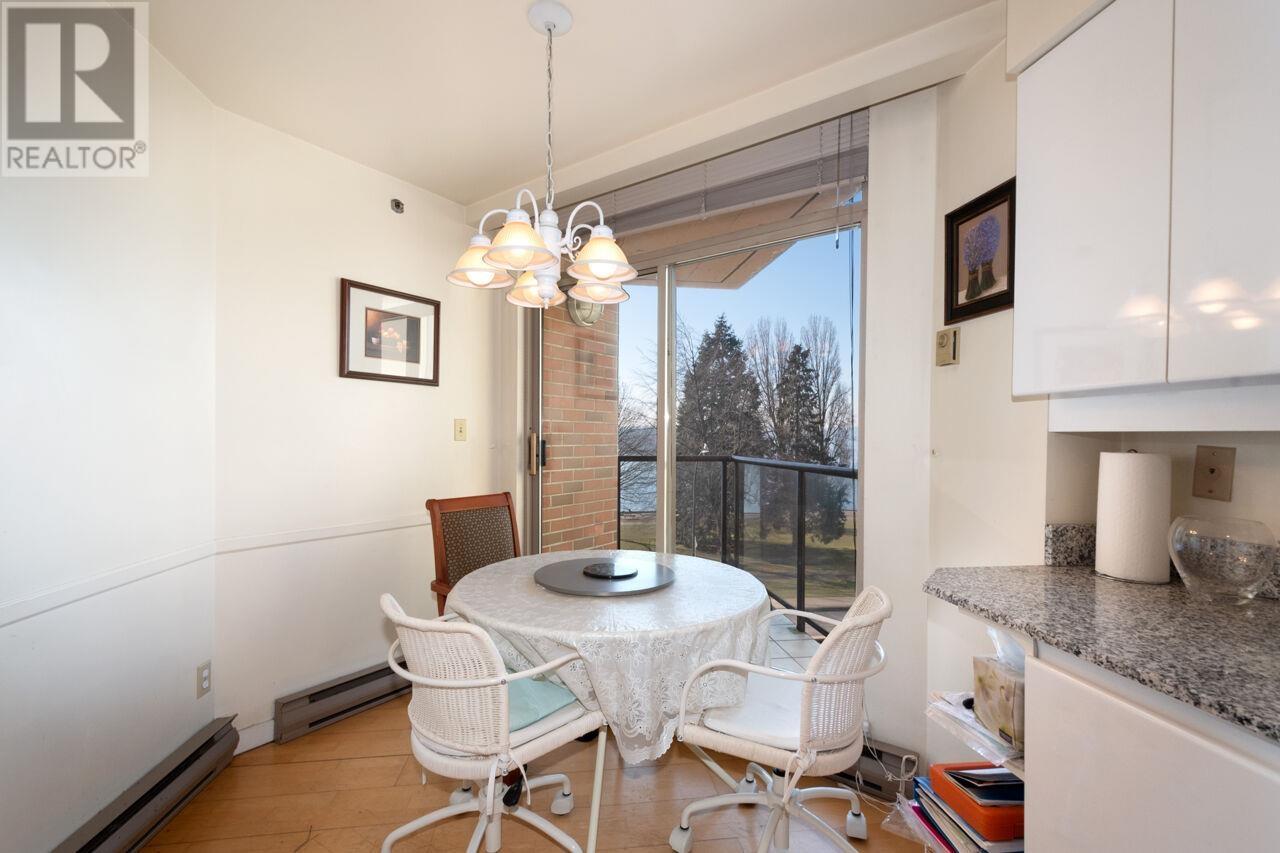 Listing Picture 22 of 40 : 402 1419 BEACH AVENUE, Vancouver / 溫哥華 - 魯藝地產 Yvonne Lu Group - MLS Medallion Club Member