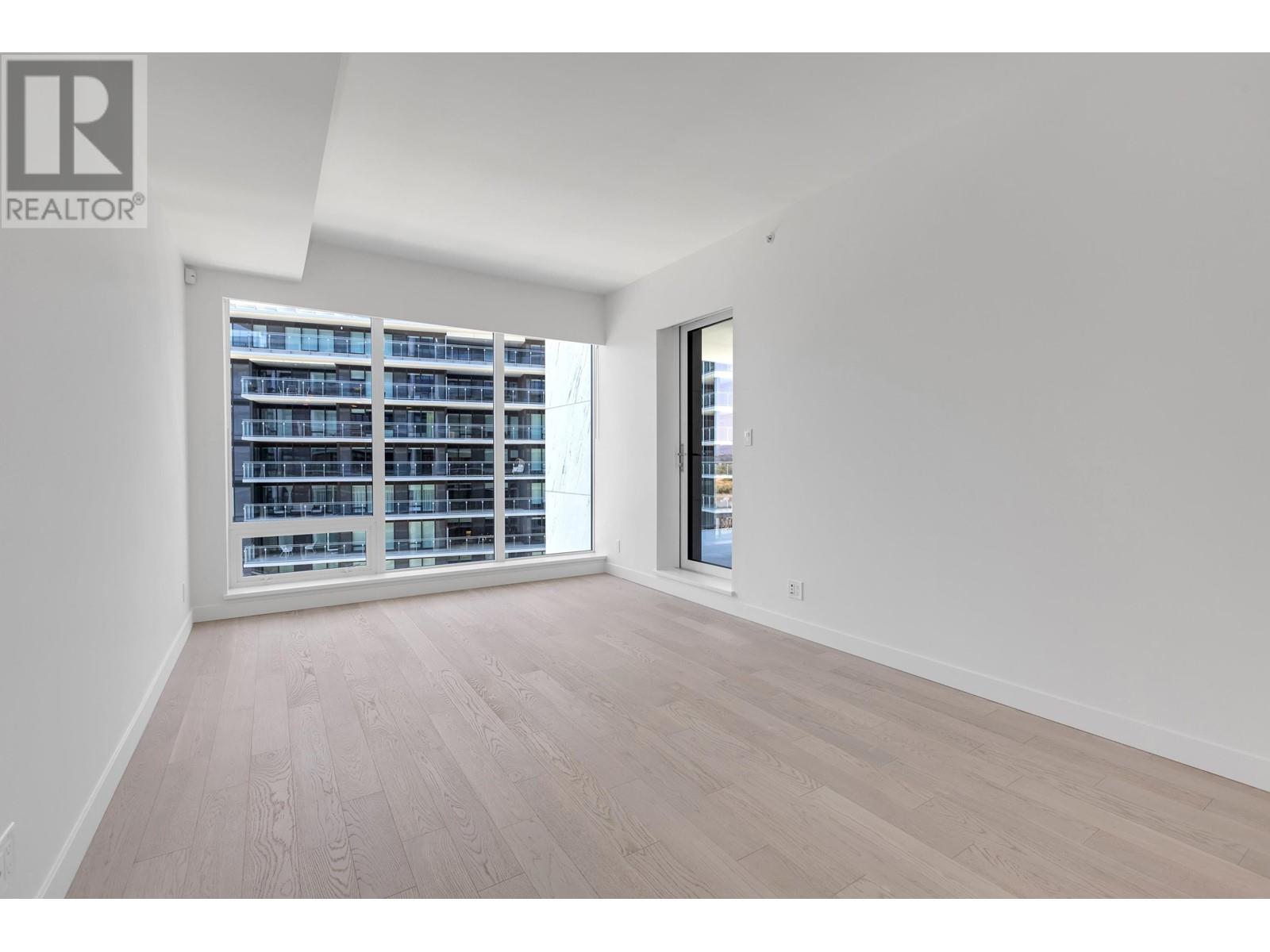 Listing Picture 10 of 39 : 605 6811 PEARSON WAY, Richmond / 烈治文 - 魯藝地產 Yvonne Lu Group - MLS Medallion Club Member