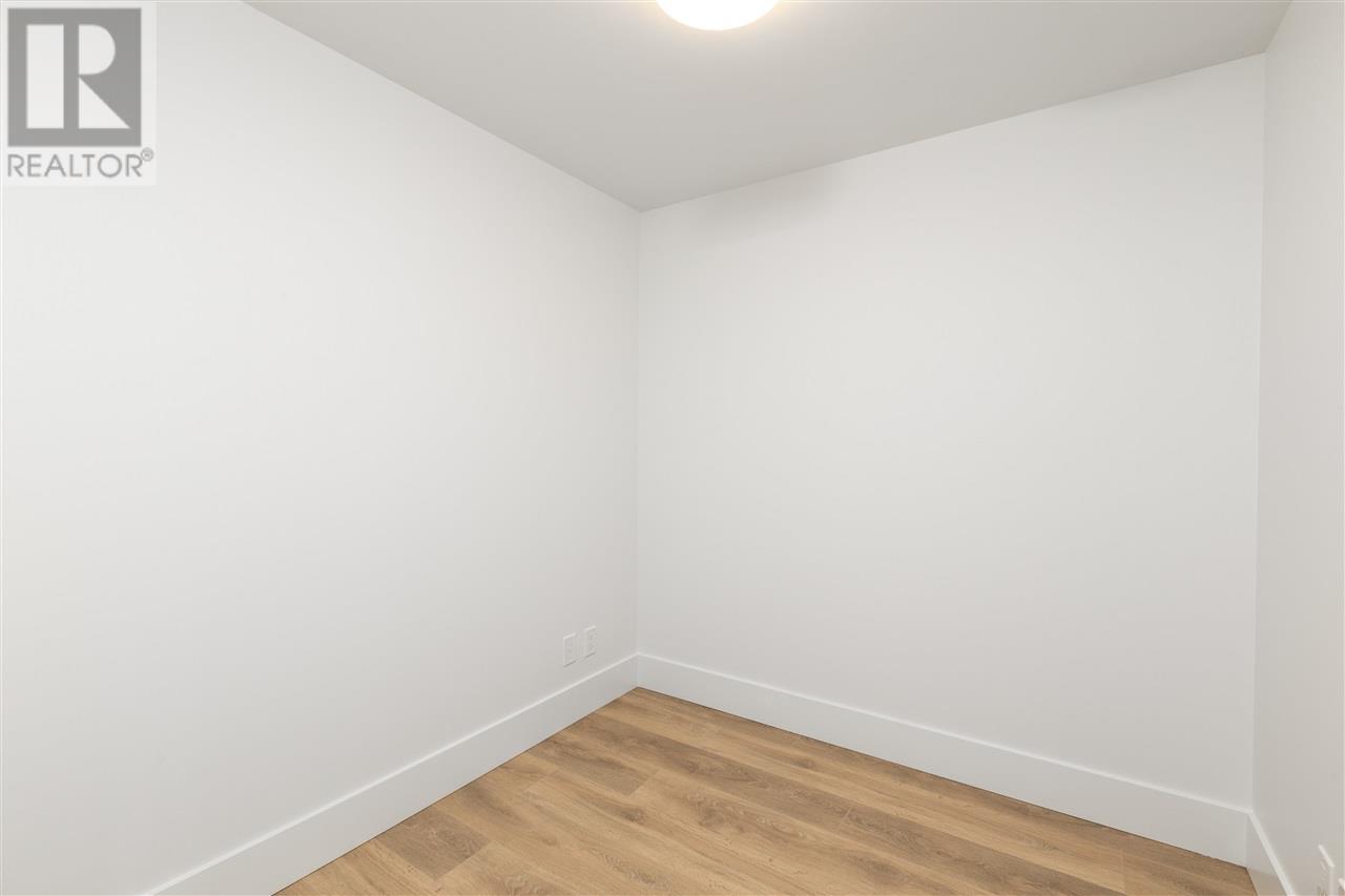 Listing Picture 15 of 40 : 806 6900 PEARSON WAY, Richmond / 烈治文 - 魯藝地產 Yvonne Lu Group - MLS Medallion Club Member