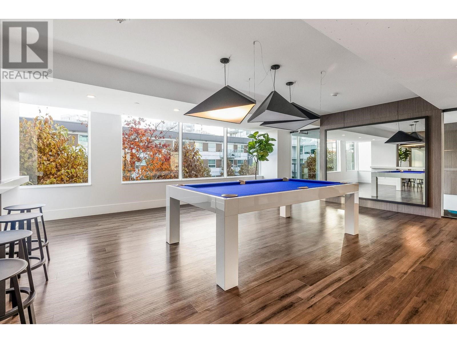 Listing Picture 22 of 40 : 806 6900 PEARSON WAY, Richmond / 烈治文 - 魯藝地產 Yvonne Lu Group - MLS Medallion Club Member