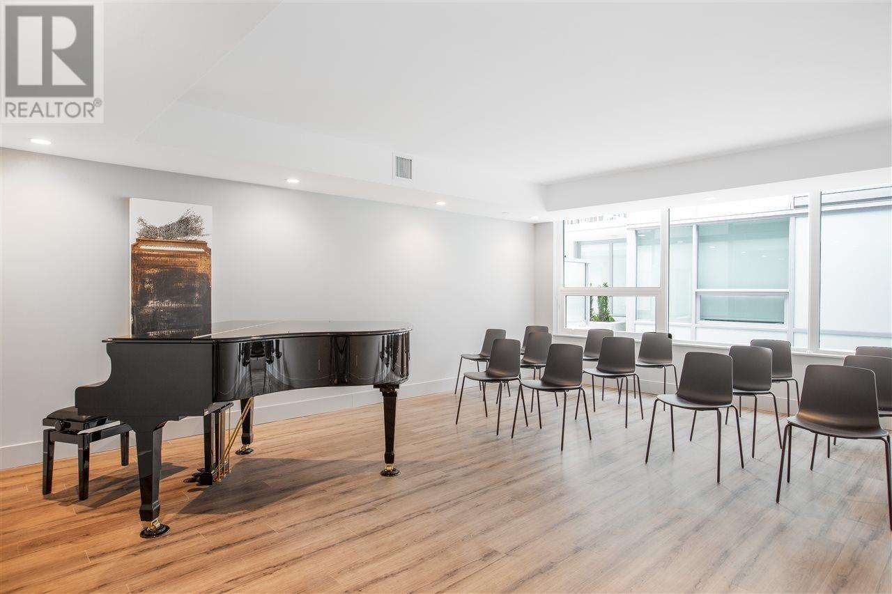 Listing Picture 26 of 40 : 806 6900 PEARSON WAY, Richmond / 烈治文 - 魯藝地產 Yvonne Lu Group - MLS Medallion Club Member