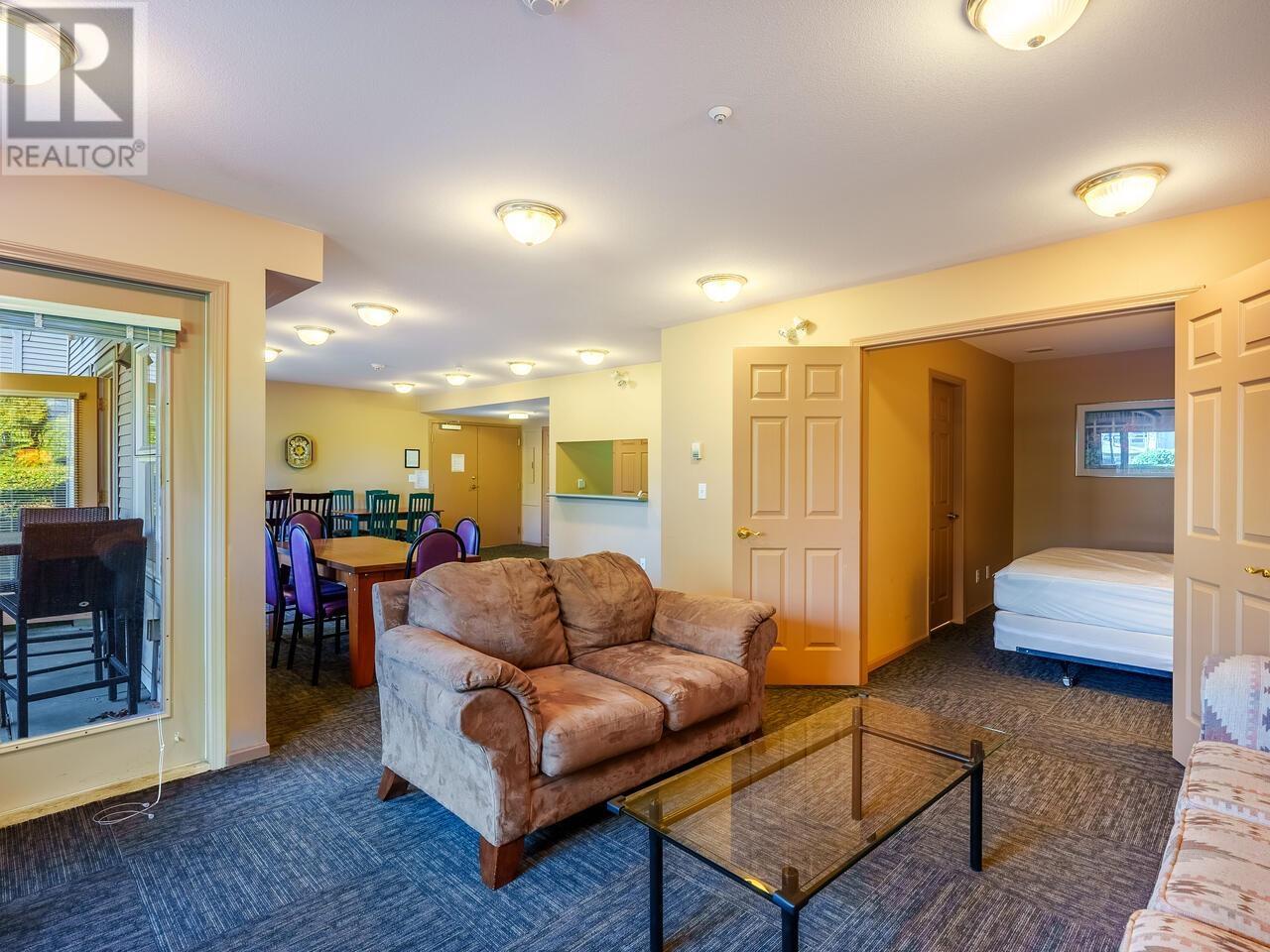 Listing Picture 20 of 21 : 405 2965 HORLEY STREET, Vancouver / 溫哥華 - 魯藝地產 Yvonne Lu Group - MLS Medallion Club Member