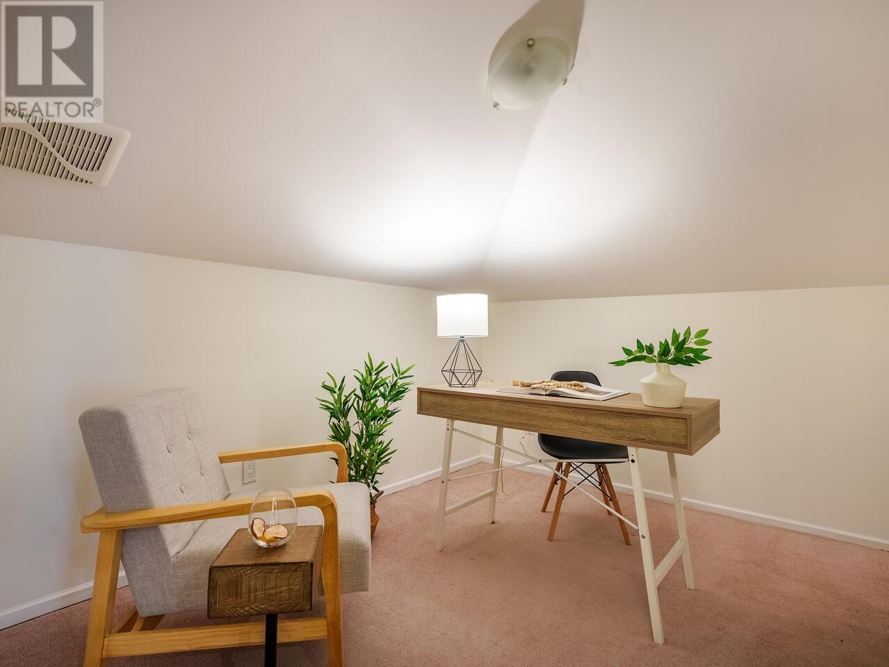 Listing Picture 8 of 21 : 405 2965 HORLEY STREET, Vancouver / 溫哥華 - 魯藝地產 Yvonne Lu Group - MLS Medallion Club Member