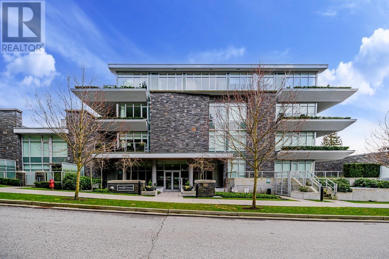 203 788 ARTHUR ERICKSON PLACE, west vancouver, British Columbia