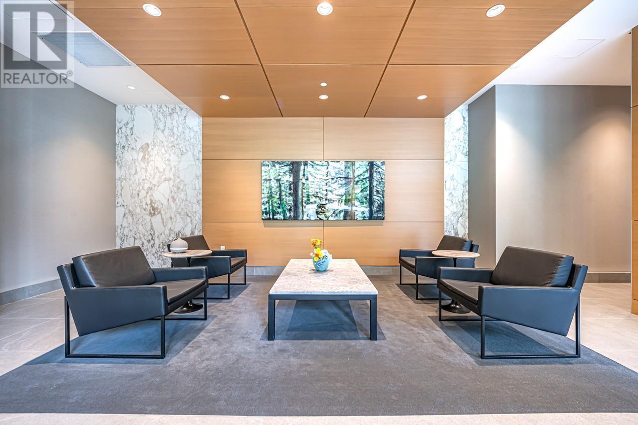 203 788 Arthur Erickson Place, West Vancouver, British Columbia  V7T 0B6 - Photo 3 - R2975773