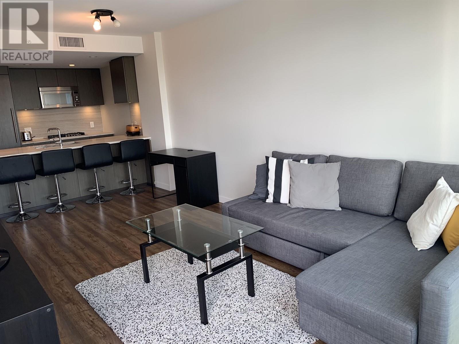 1901 125 E 14th Street, North Vancouver, British Columbia  V7L 0E6 - Photo 2 - R2975798