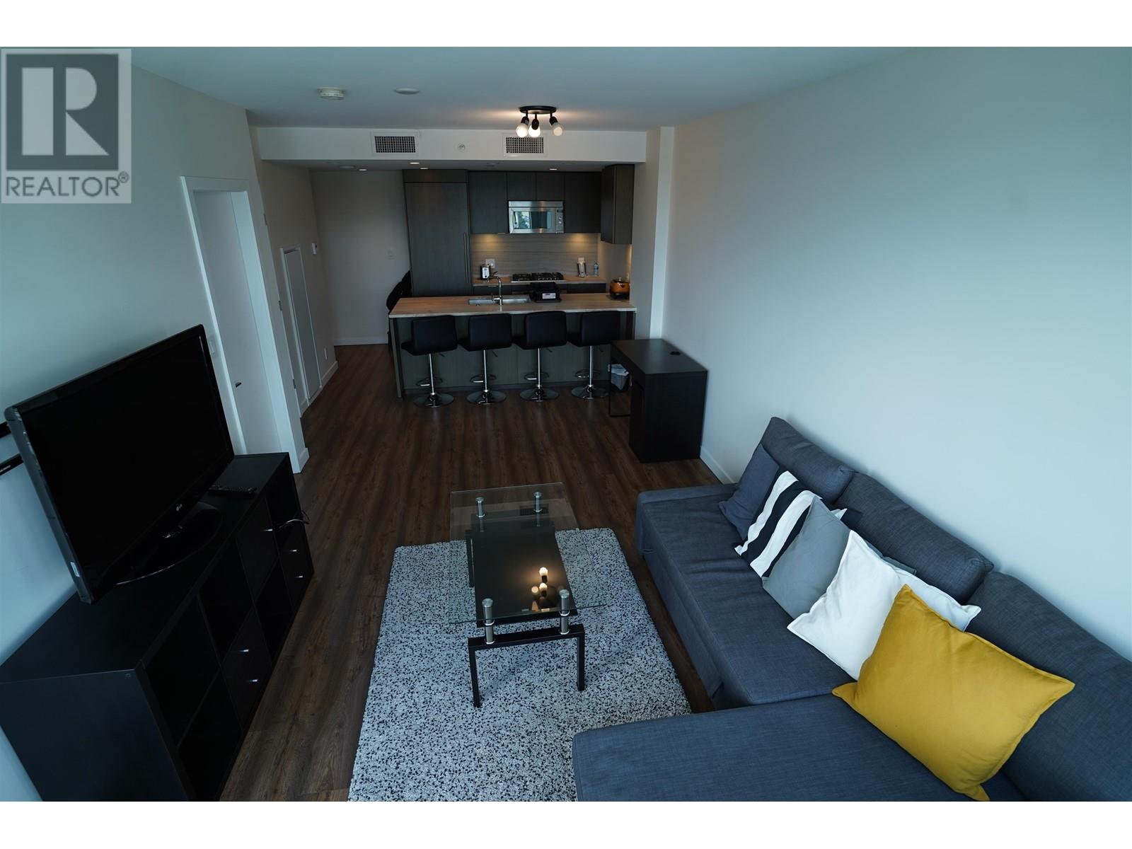 1901 125 E 14th Street, North Vancouver, British Columbia  V7L 0E6 - Photo 3 - R2975798
