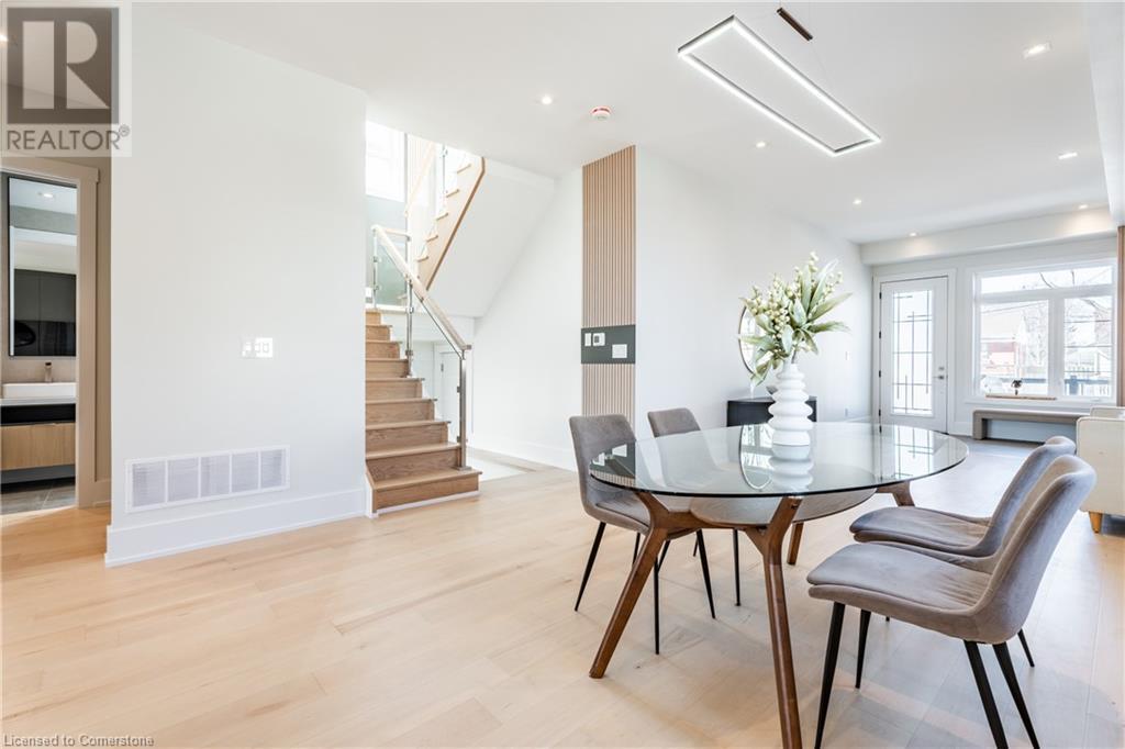 Property at 25 SHADYSIDE Avenue image 5