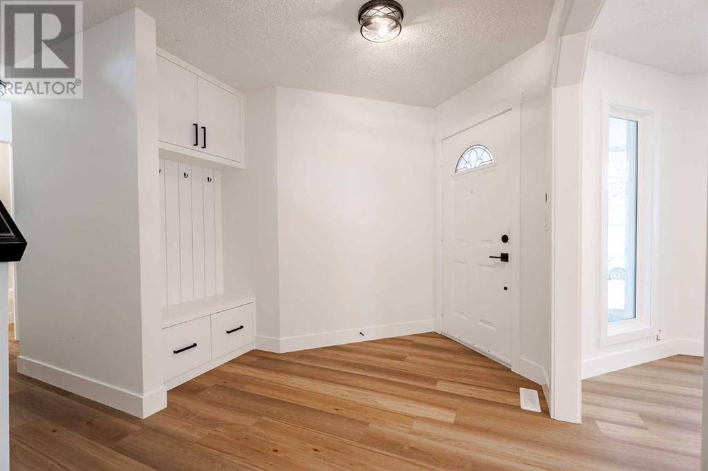 138 Macewan Park Green Nw, Calgary, Alberta  T3K 4E5 - Photo 4 - A2199033