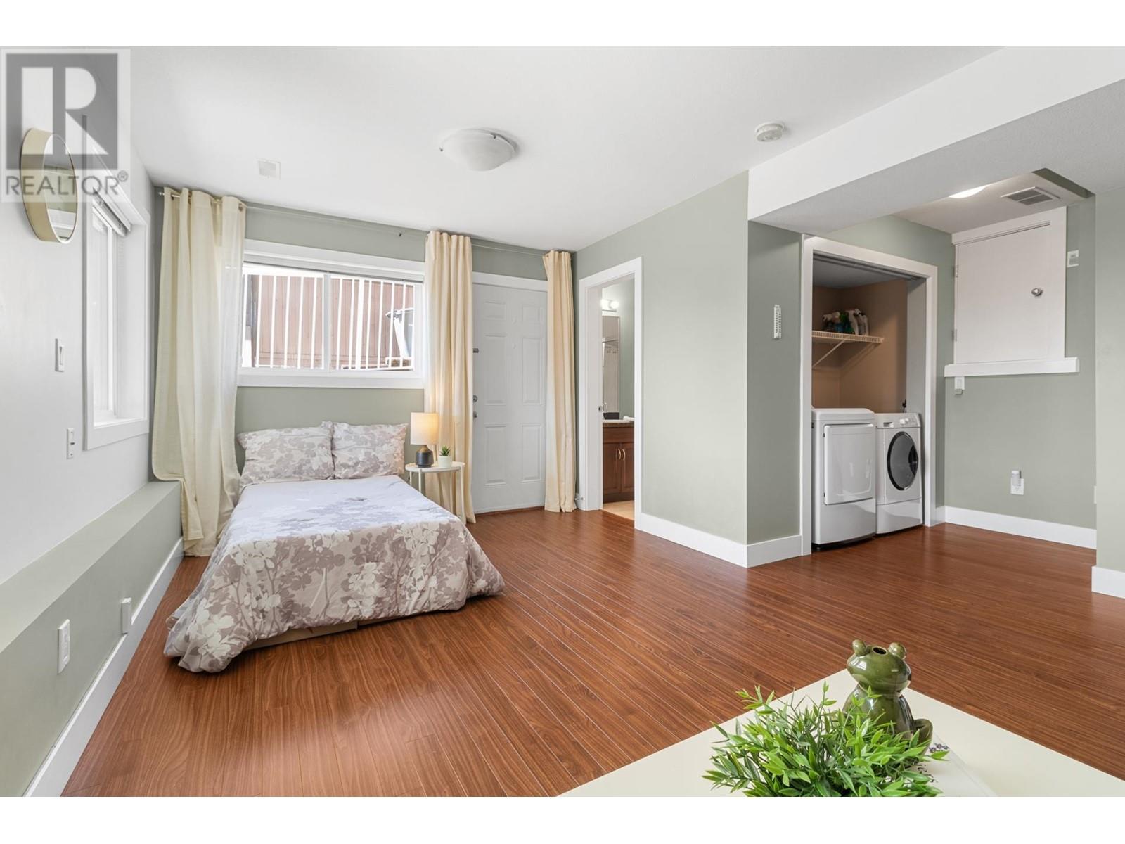 345 Therrien Street, Coquitlam, British Columbia  V3K 4T9 - Photo 29 - R2975780