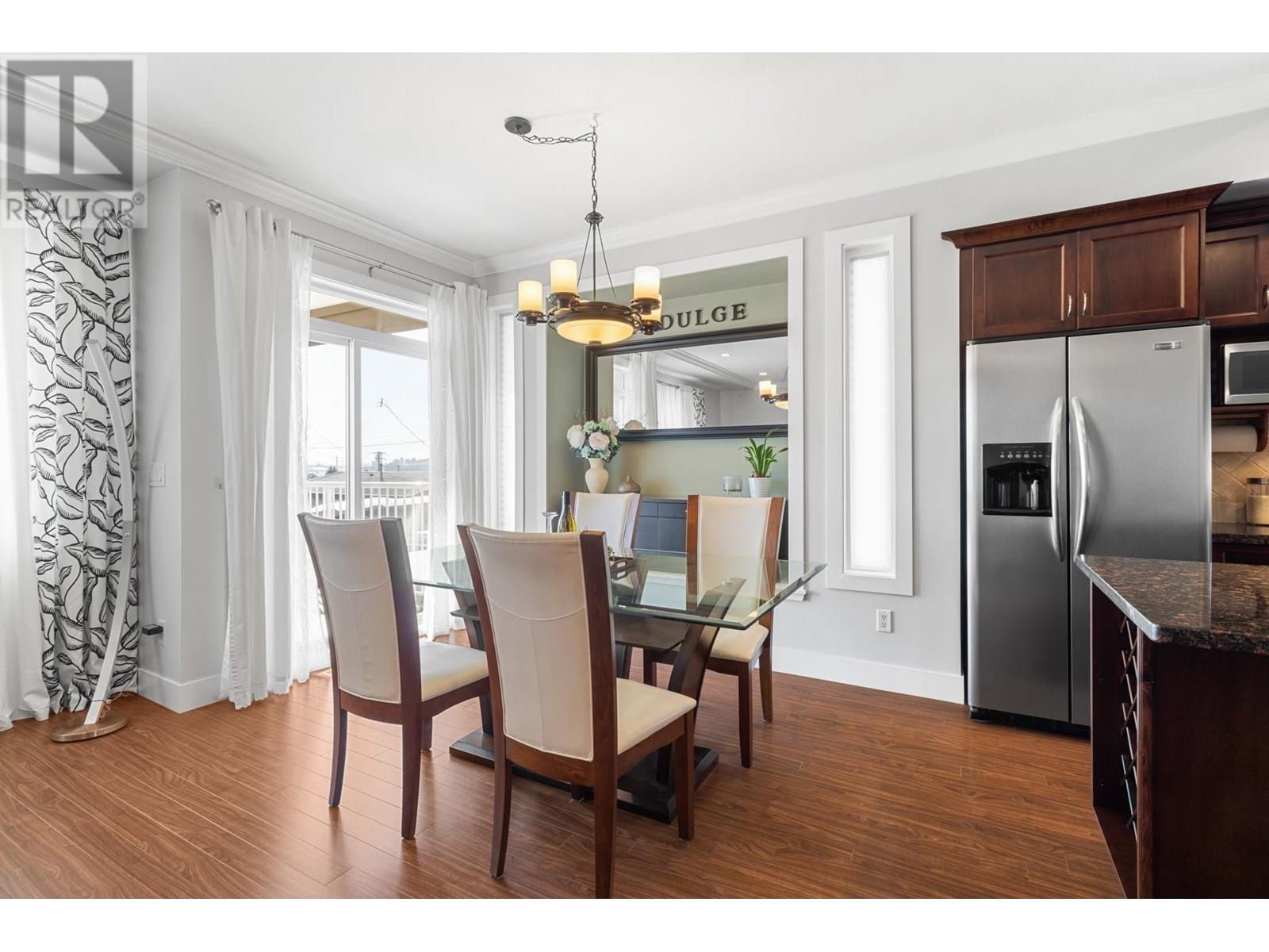 345 Therrien Street, Coquitlam, British Columbia  V3K 4T9 - Photo 9 - R2975780