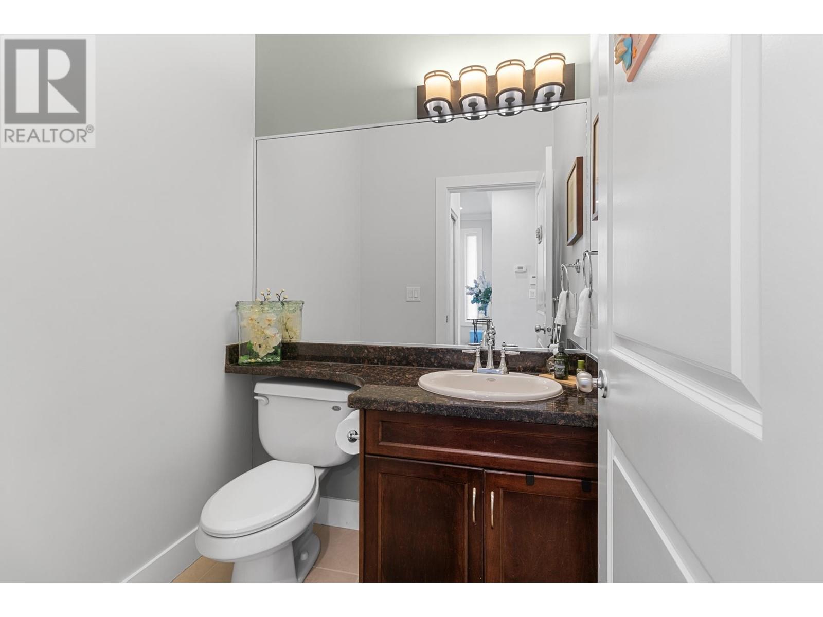 345 Therrien Street, Coquitlam, British Columbia  V3K 4T9 - Photo 26 - R2975780