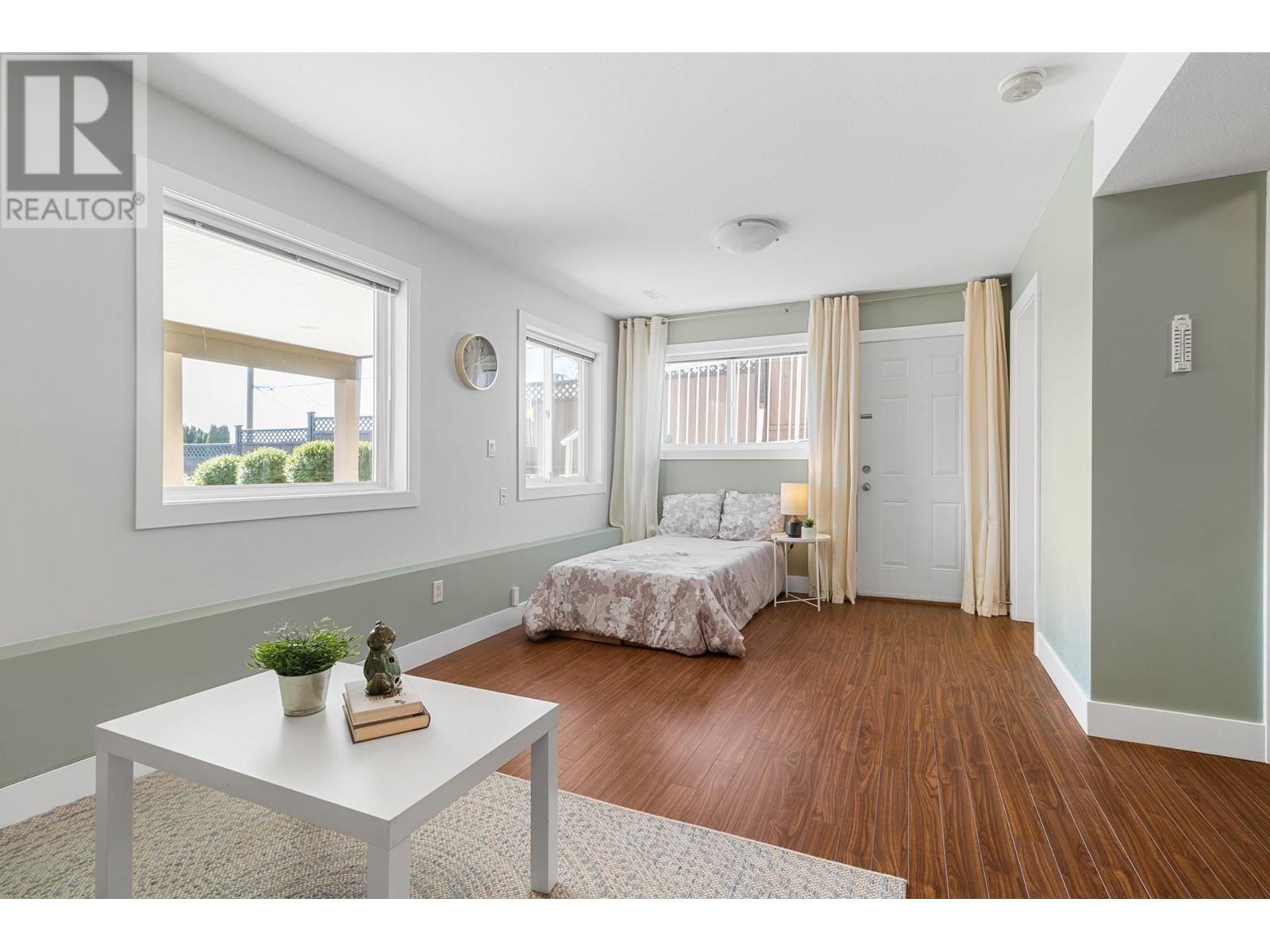 345 Therrien Street, Coquitlam, British Columbia  V3K 4T9 - Photo 28 - R2975780