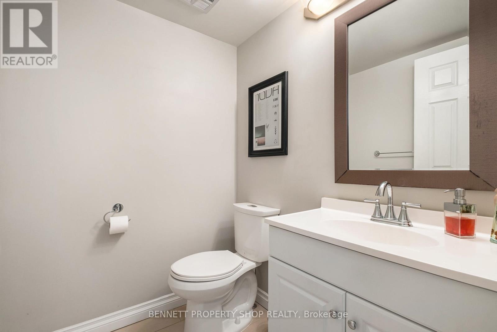 3351 Chilliwack Way, Ottawa, Ontario  K1T 1P4 - Photo 17 - X12002398