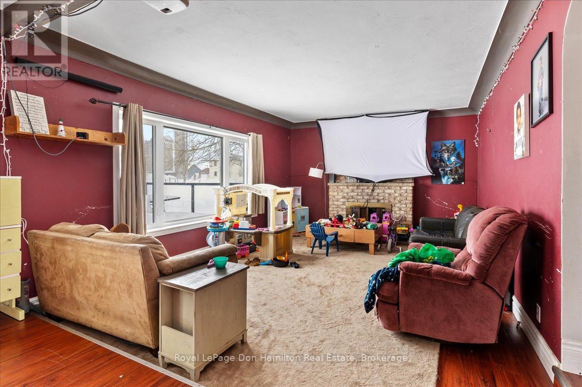 7993 Hwy 86, Mapleton, Ontario  N0B 2S0 - Photo 16 - X11984046