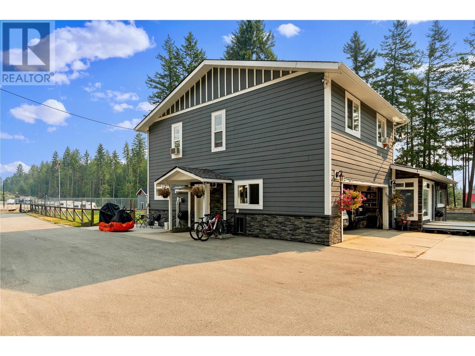 3961 20 Avenue Se, Salmon Arm, British Columbia  V1E 1X9 - Photo 51 - 10338314