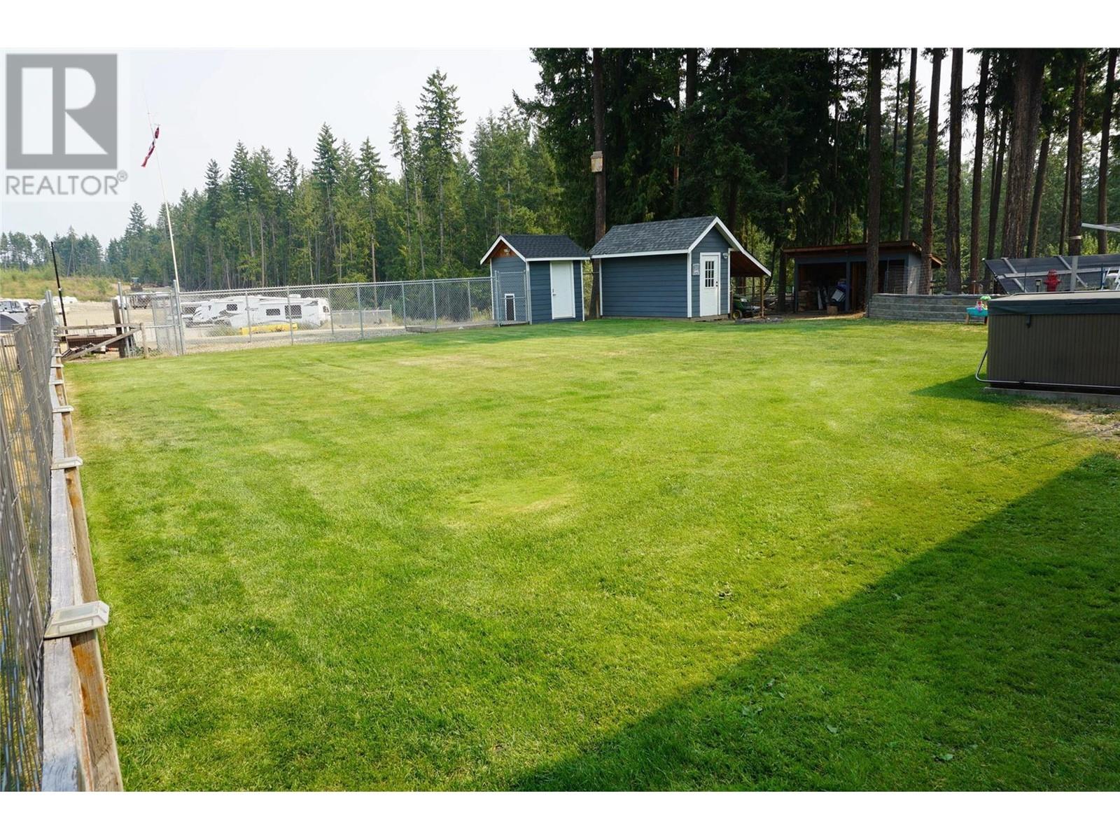 3961 20 Avenue Se, Salmon Arm, British Columbia  V1E 1X9 - Photo 45 - 10338314