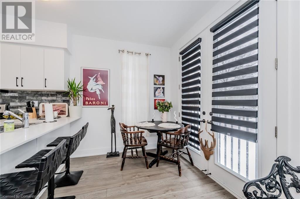 99 Roger Street Unit# 11, Waterloo, Ontario  N2J 0J1 - Photo 8 - 40705150