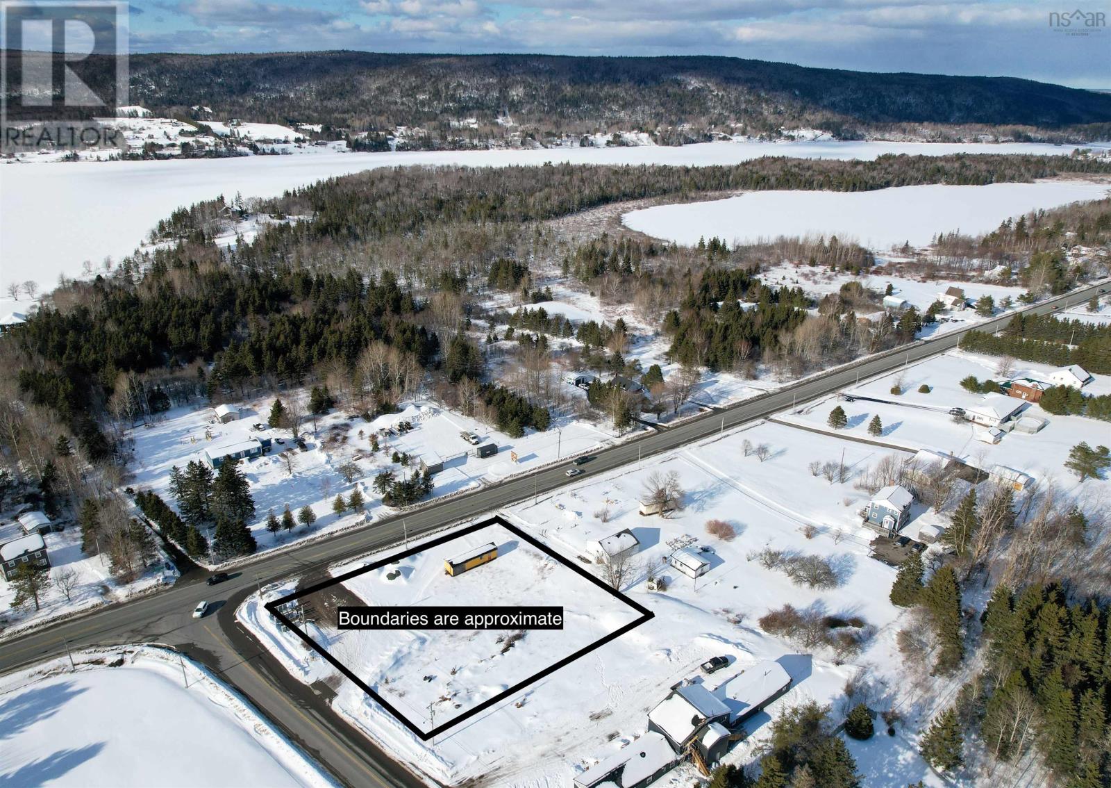 2603 Kings Road, Sydney Forks, Nova Scotia  B1L 1A1 - Photo 3 - 202504555