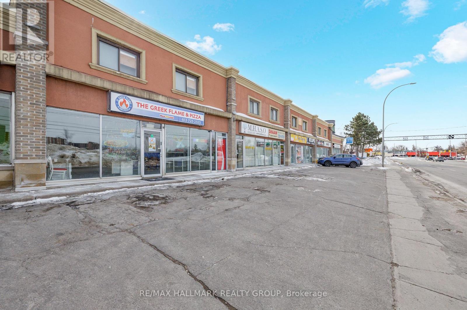 B - 1489 Merivale Road, Ottawa, Ontario  K2E 5P3 - Photo 2 - X12011248