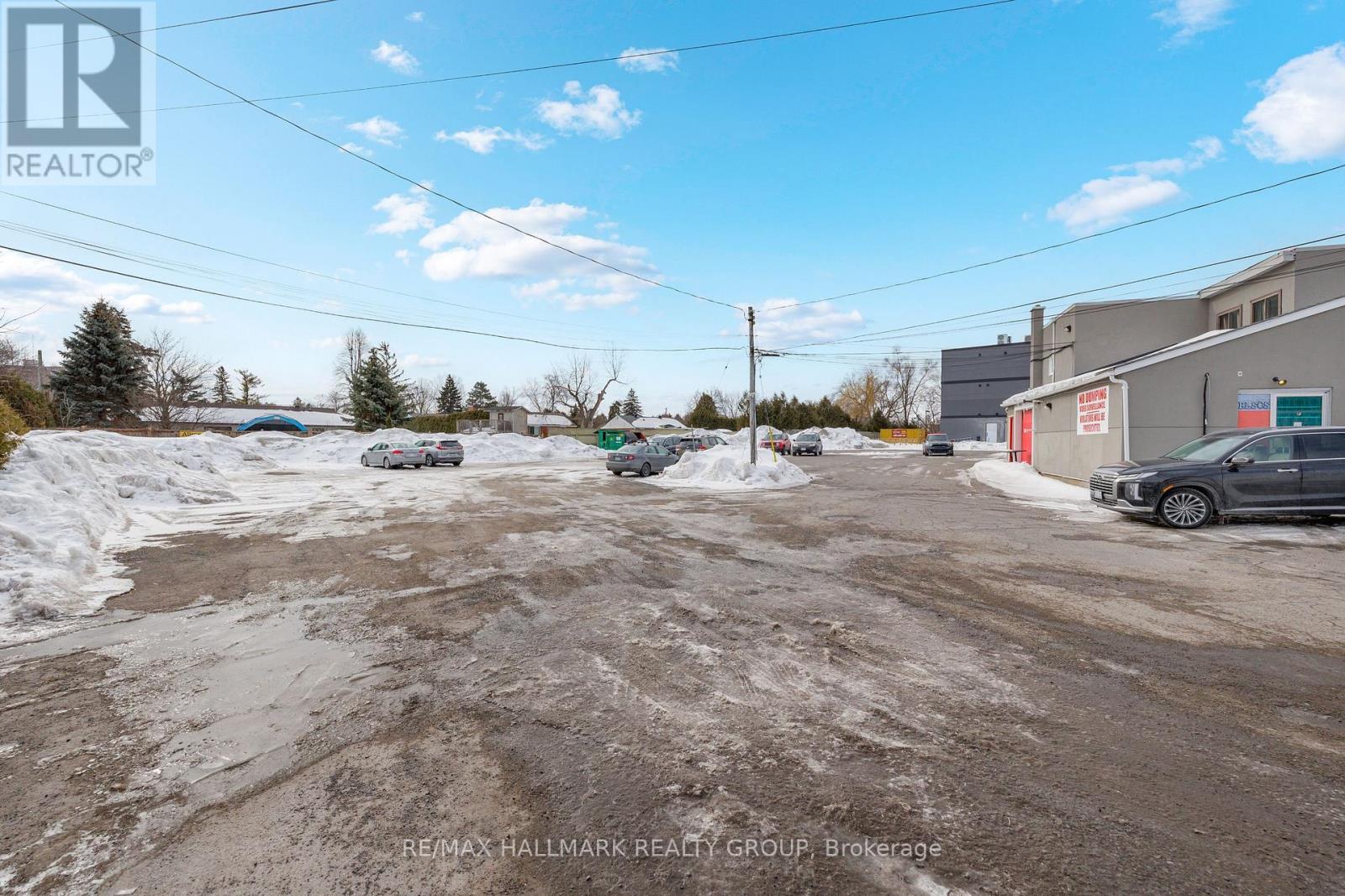 B - 1489 Merivale Road, Ottawa, Ontario  K2E 5P3 - Photo 27 - X12011248