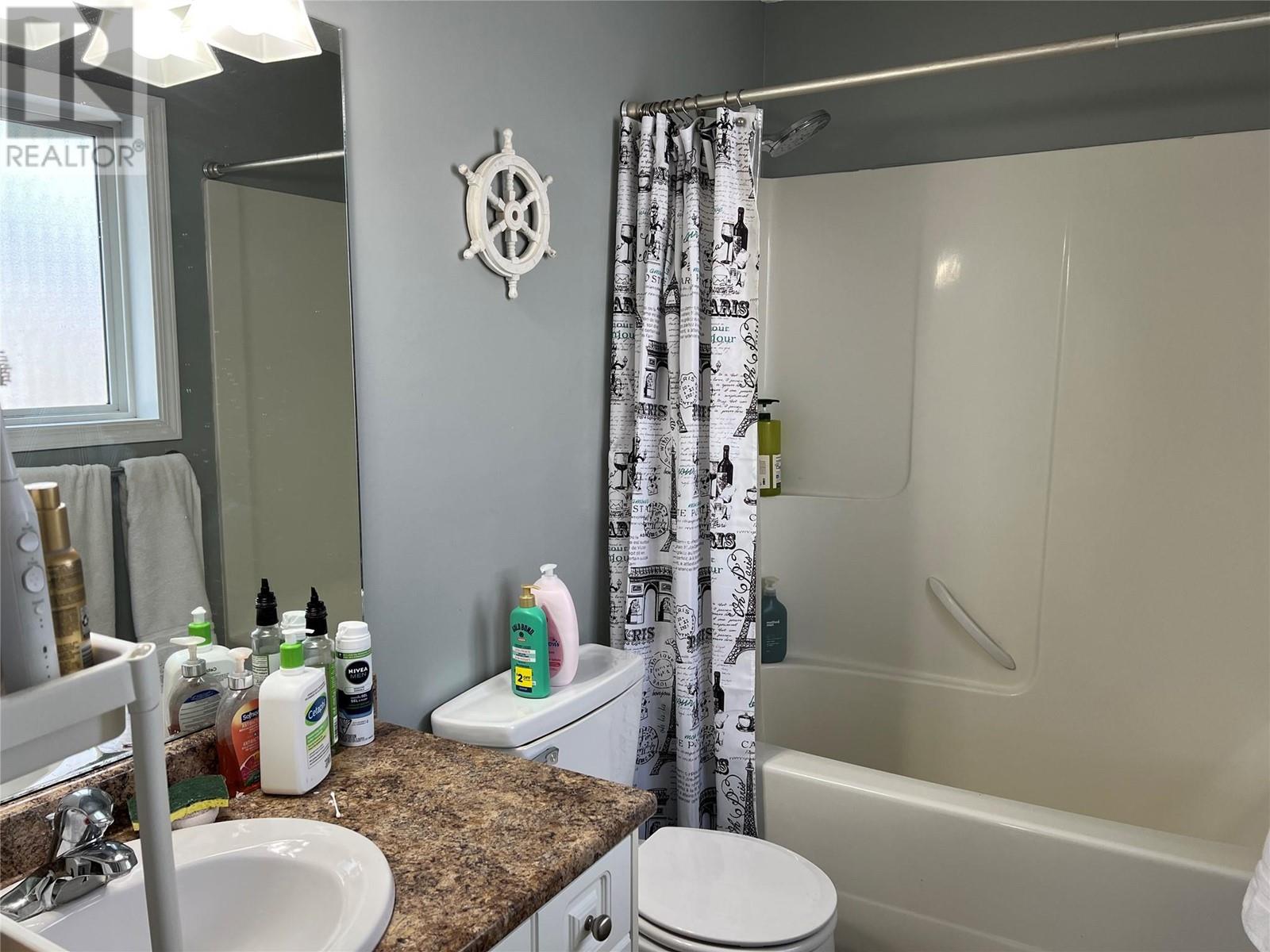 5207 40 Street, Chetwynd, British Columbia  V0C 1J0 - Photo 18 - 10338358
