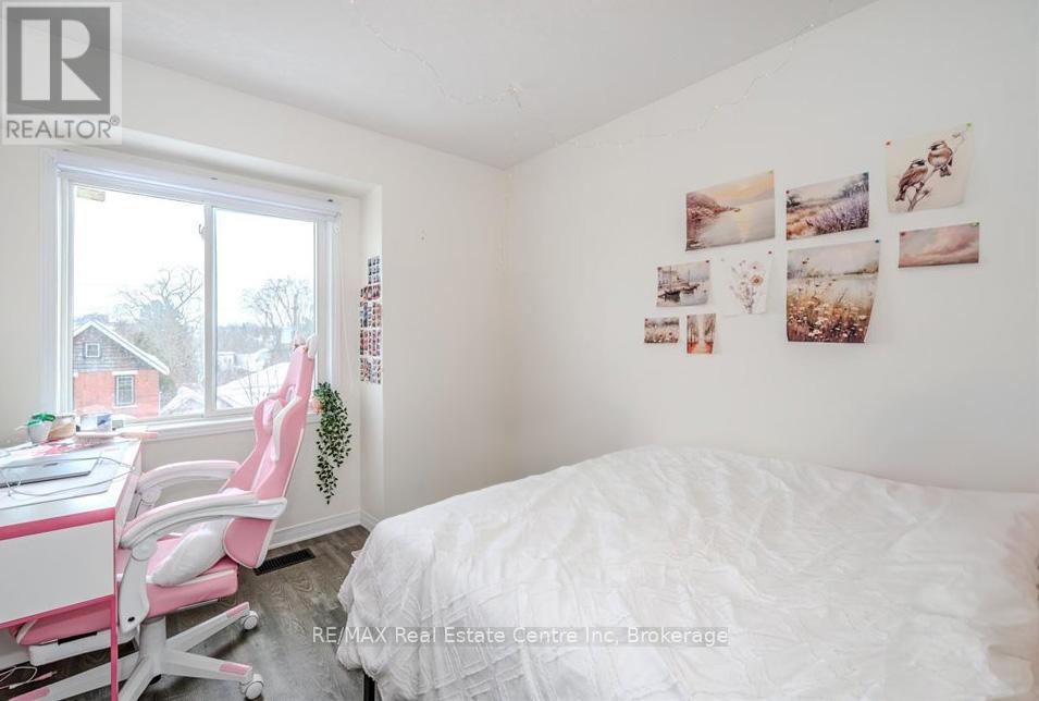 15 - 142 York Road, Guelph, Ontario  N1E 3E9 - Photo 11 - X12011285