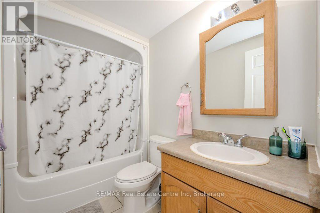 15 - 142 York Road, Guelph, Ontario  N1E 3E9 - Photo 13 - X12011285
