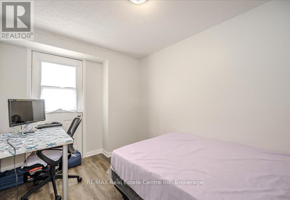 15 - 142 York Road, Guelph, Ontario  N1E 3E9 - Photo 7 - X12011285