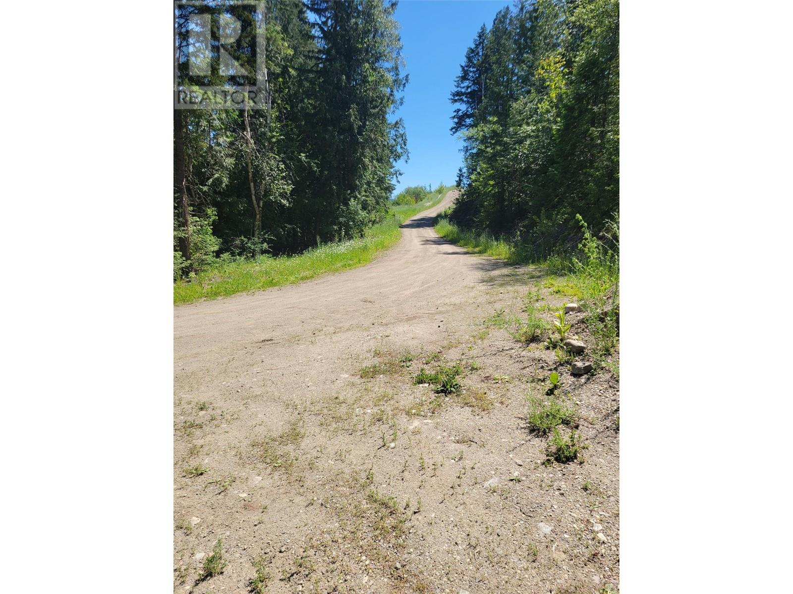 941 Chase Falkland Road, Chase, British Columbia  V0E 1M0 - Photo 10 - 10338272