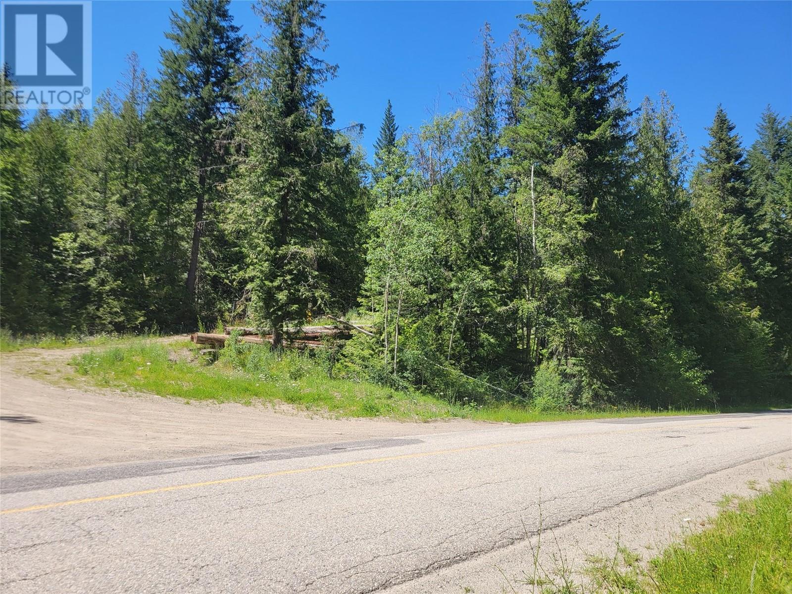 941 Chase Falkland Road, Chase, British Columbia  V0E 1M0 - Photo 2 - 10338272