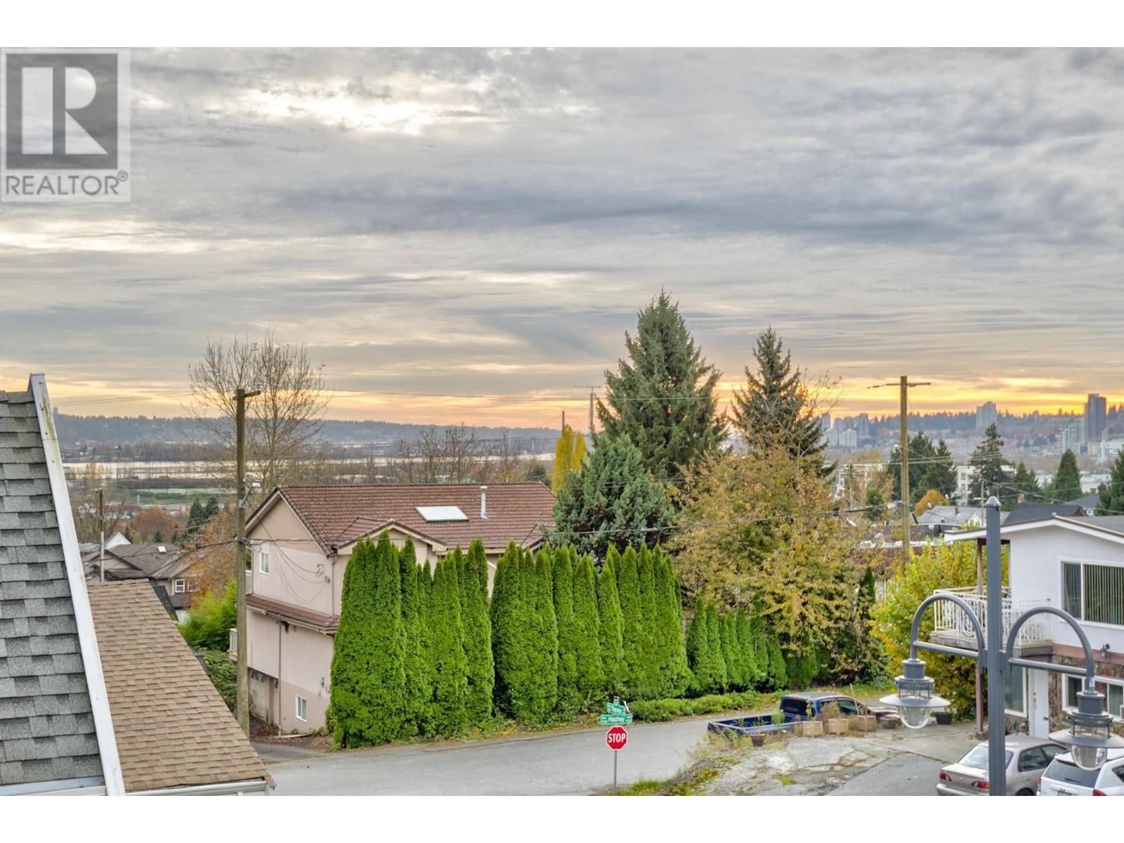 327 Therrien Street, Coquitlam, British Columbia  V3K 4T7 - Photo 17 - R2965195