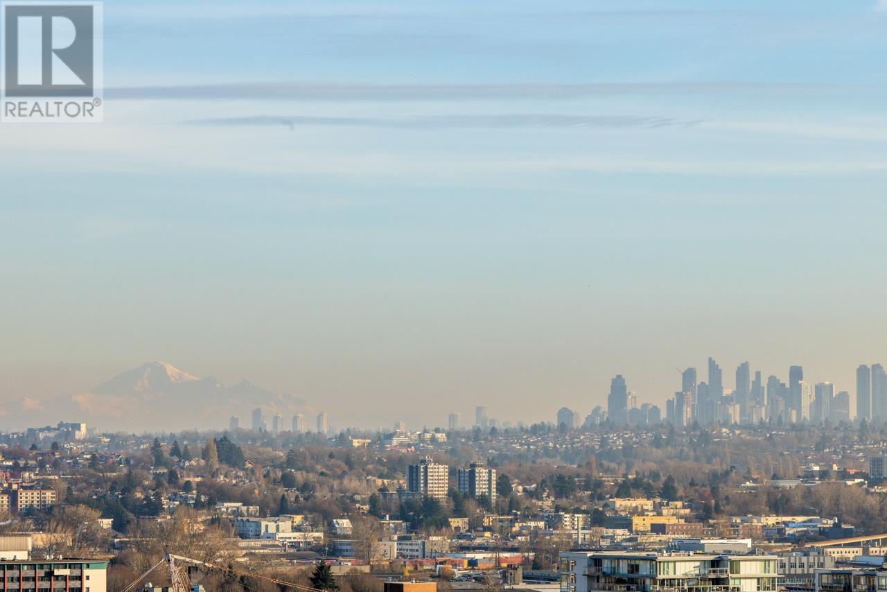 Listing Picture 14 of 27 : 2103 108 W CORDOVA STREET, Vancouver / 溫哥華 - 魯藝地產 Yvonne Lu Group - MLS Medallion Club Member