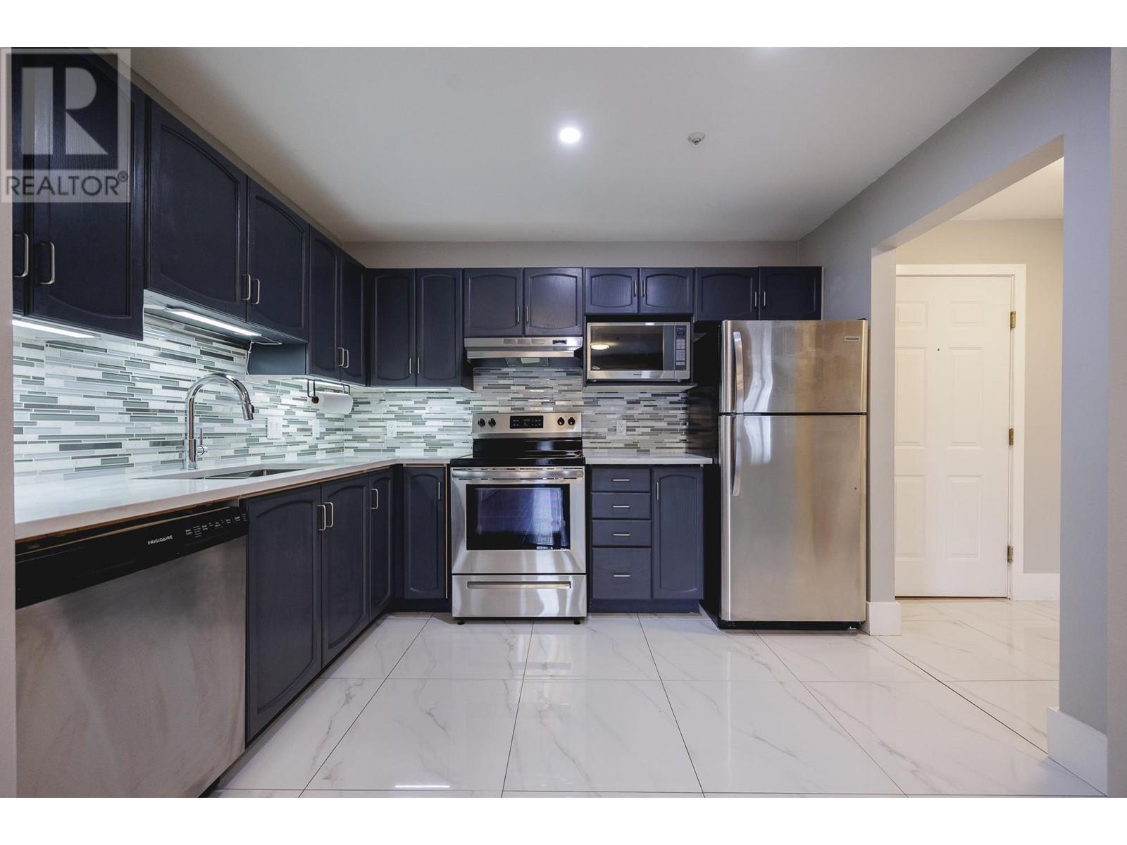 305 2435 Welcher Avenue, Port Coquitlam, British Columbia  V3C 1X8 - Photo 7 - R2972427