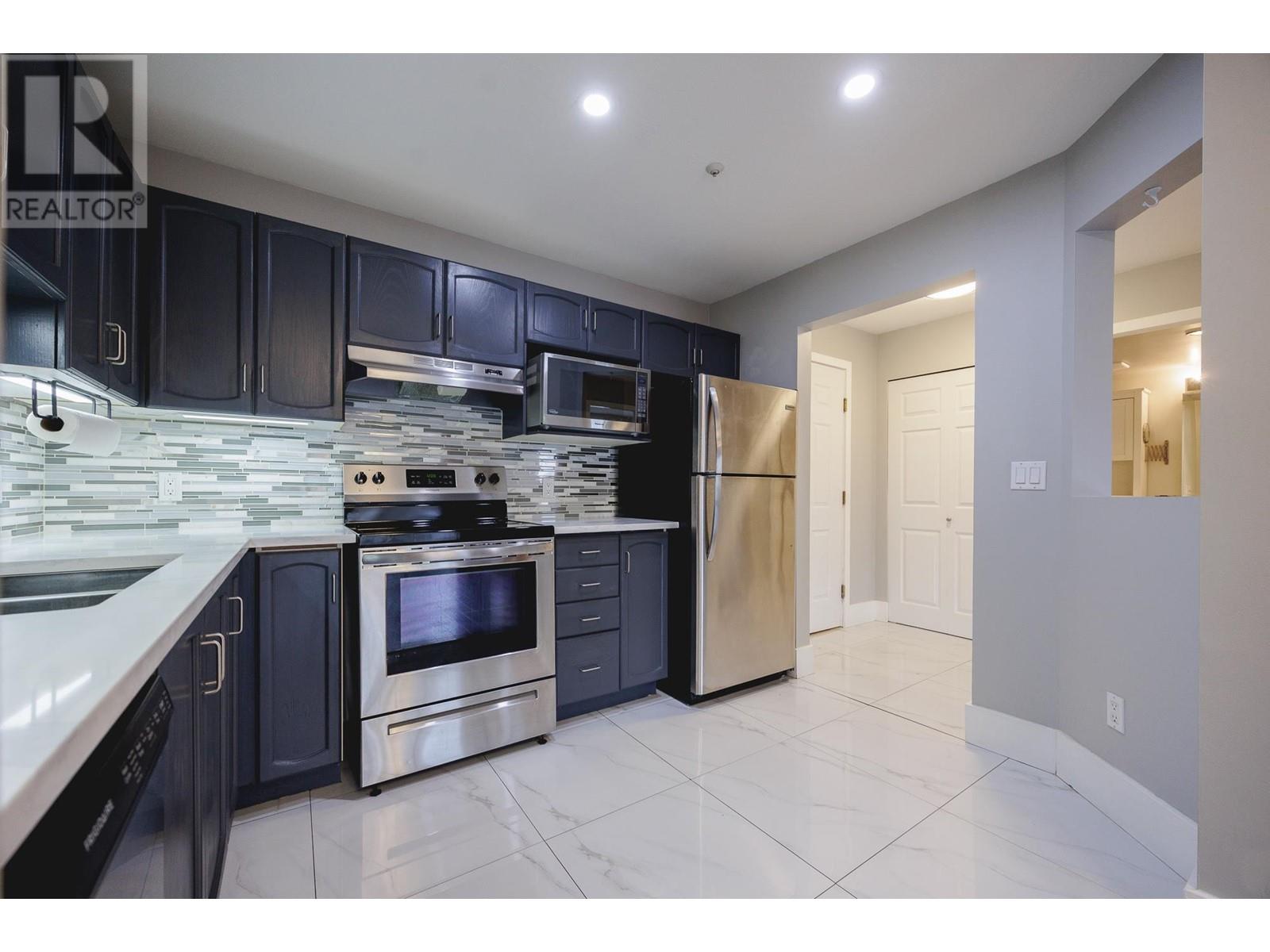 305 2435 Welcher Avenue, Port Coquitlam, British Columbia  V3C 1X8 - Photo 8 - R2972427