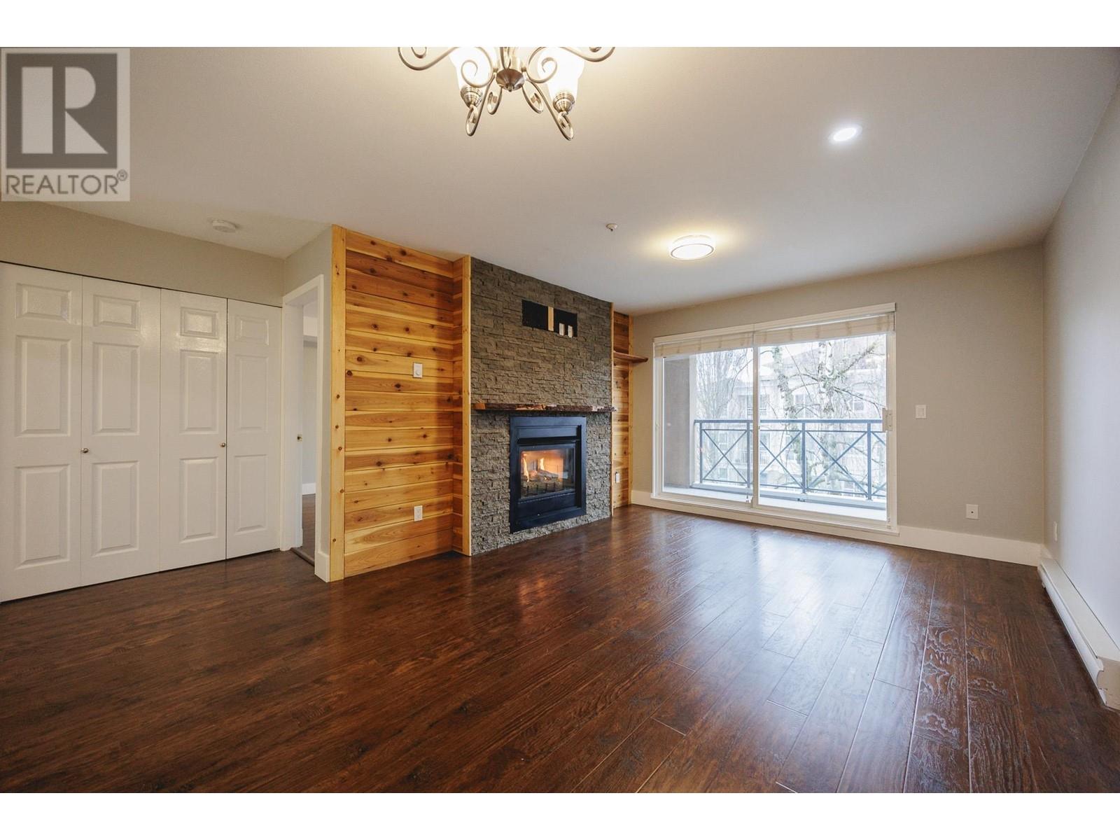 Property at 305 2435 WELCHER AVENUE image 4