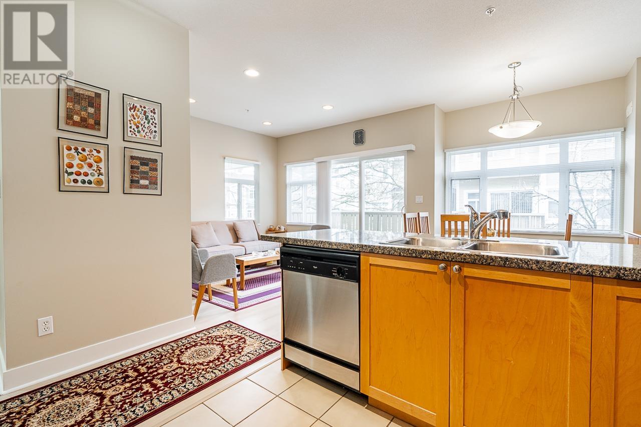 7481 Laurel Street, Vancouver, British Columbia  V6P 6Y4 - Photo 8 - R2975482