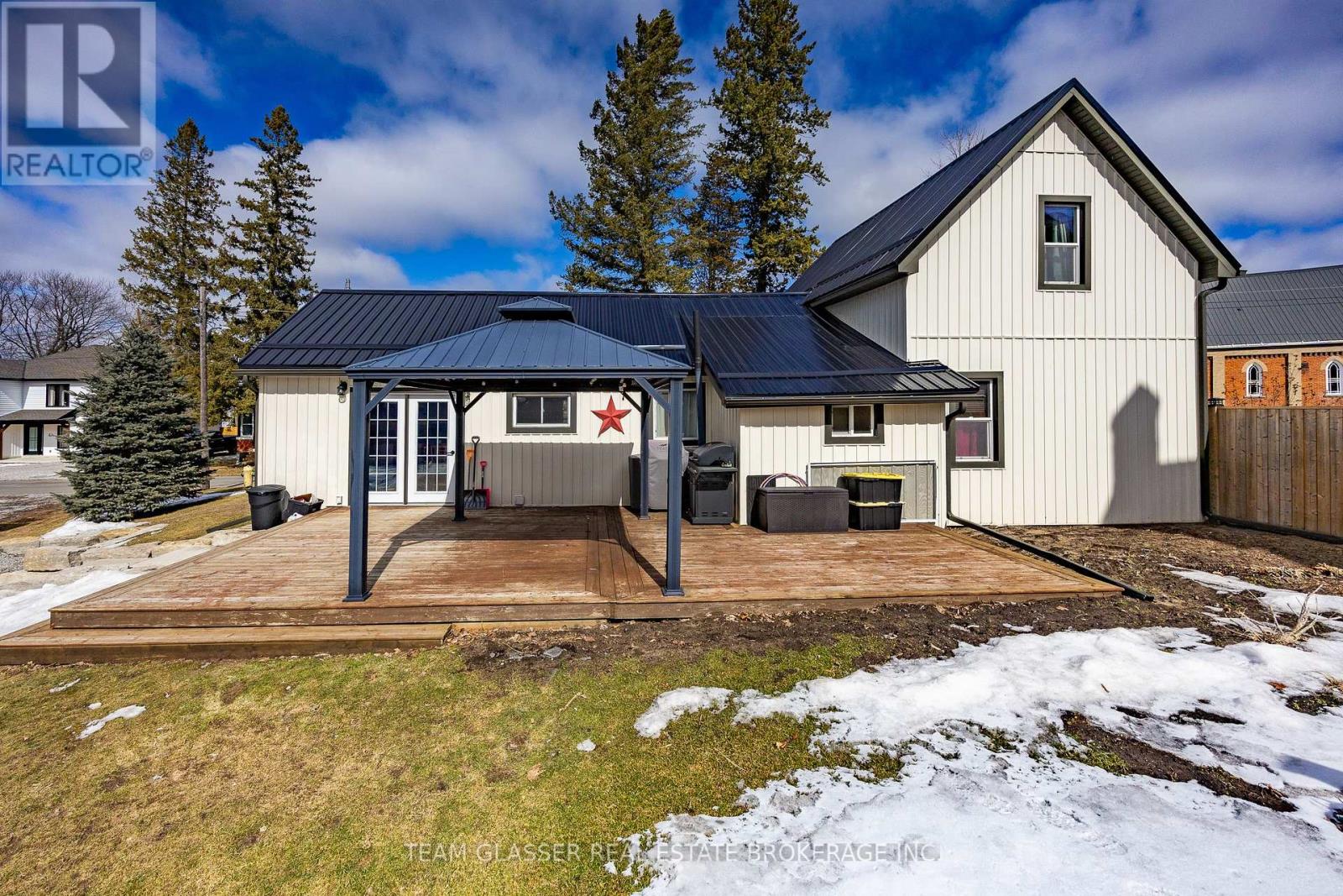 3 Adams Street, Norfolk, Ontario  N0J 1E0 - Photo 1 - X12011362